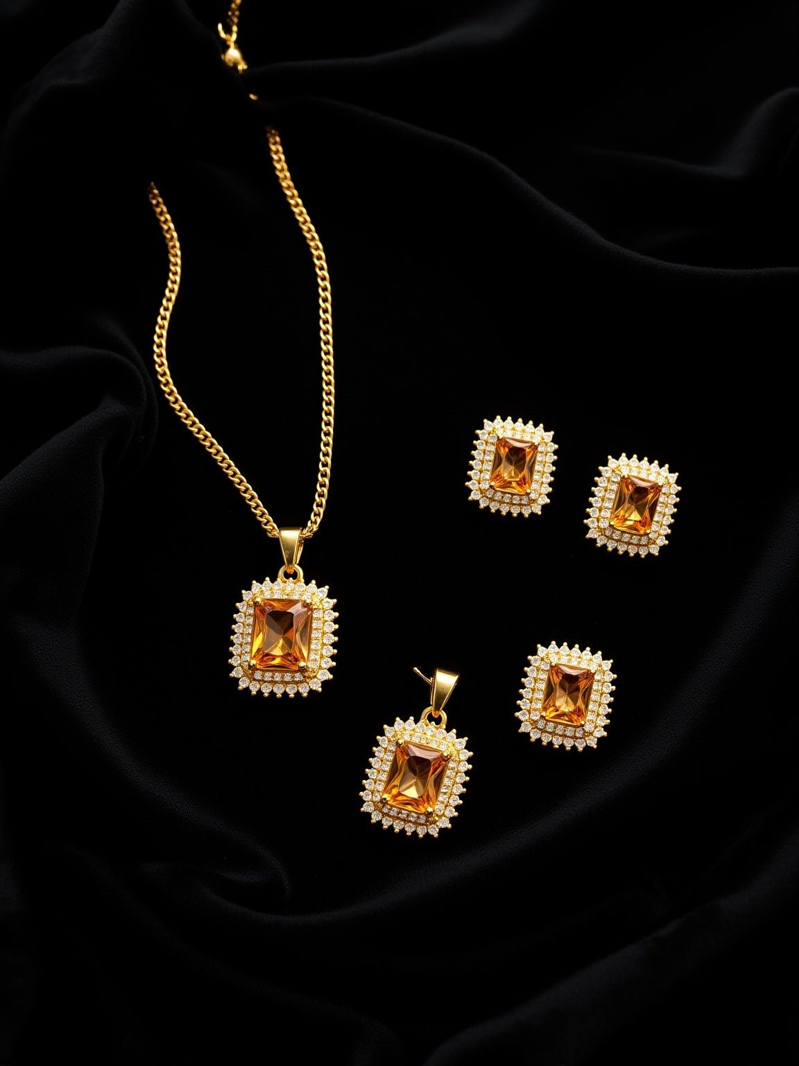 Golden Empress Jewelry Collection - Aaraasta | Ladies Fashion Pakistan